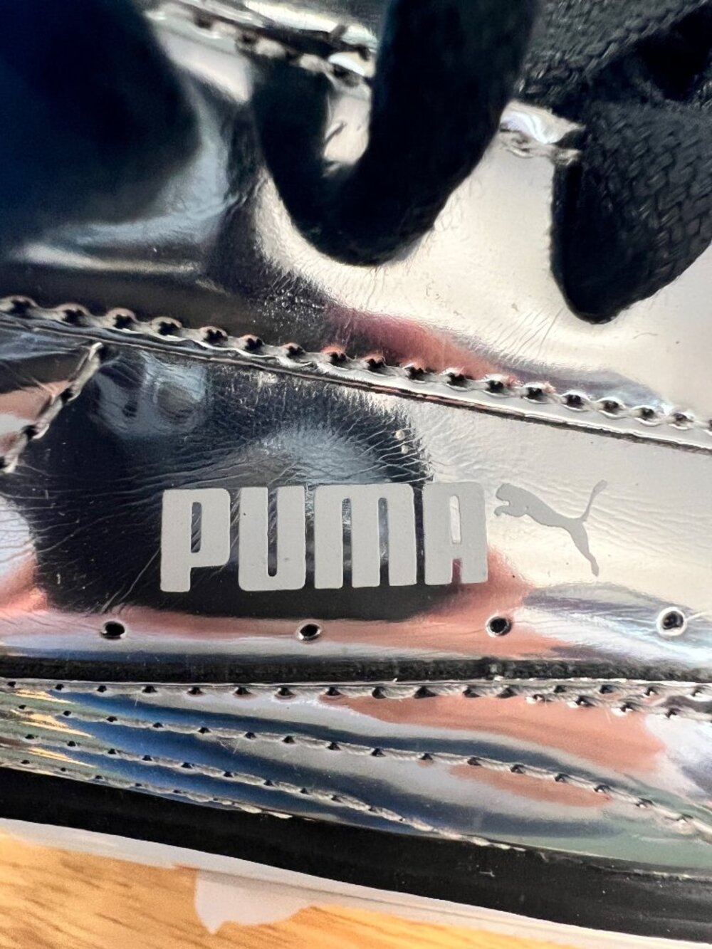 Puma Women’s Metallic Silver Sneakers Silver/Black Size 9.5 - Picture 7 of 8